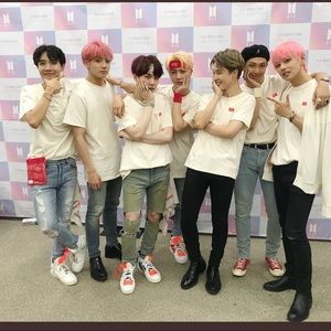 Meet your Posher, Alanis